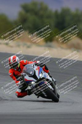 media/Jan-14-2023-SoCal Trackdays (Sat) [[497694156f]]/Turn 10 (1050am)/